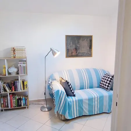 Bibliososta Anche Al 1° Piano Anno 2024 Appartement *